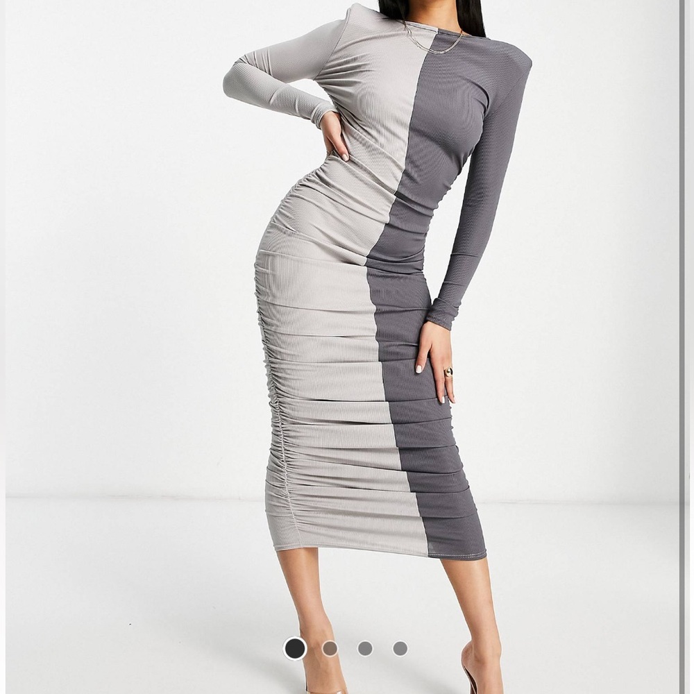 Long sleeve midi dress